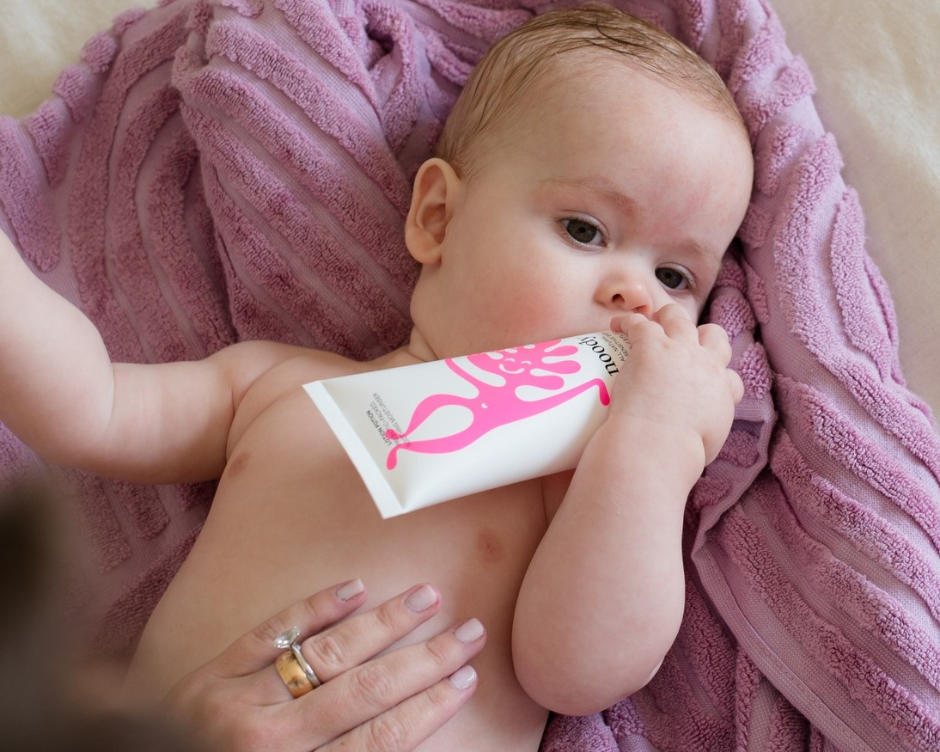 How Often Should You Moisturise Your Baby or Toddler’s Skin? A Simple Guide by Age